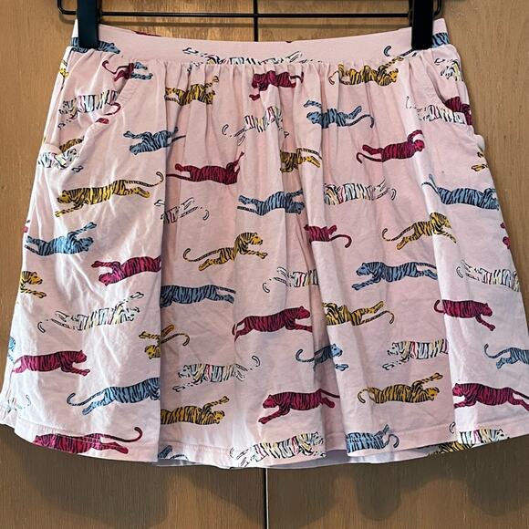 Lands’ End Tiger Skort - Picture 1 of 3